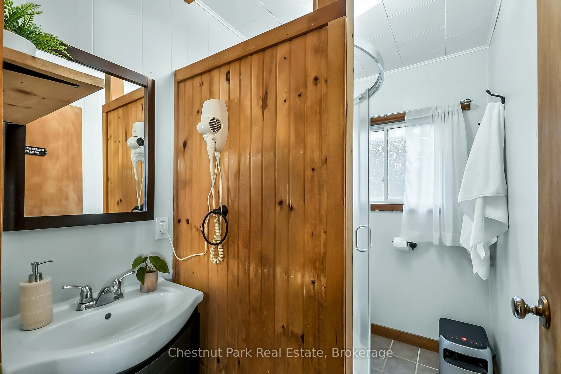 Photo 41 of 1725 518 East Highway, Kearney — HOMEH