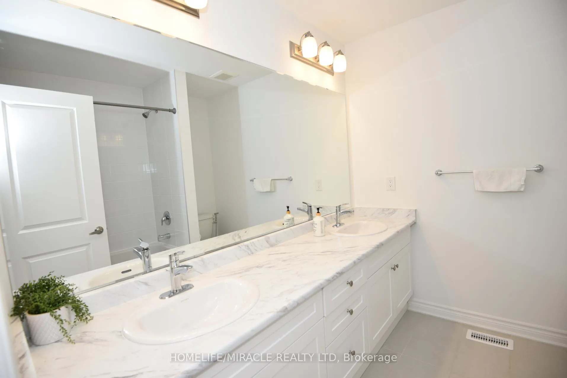 Photo 25 of 3220 Brigadier Avenue, Pickering, Rural Pickering — HOMEH