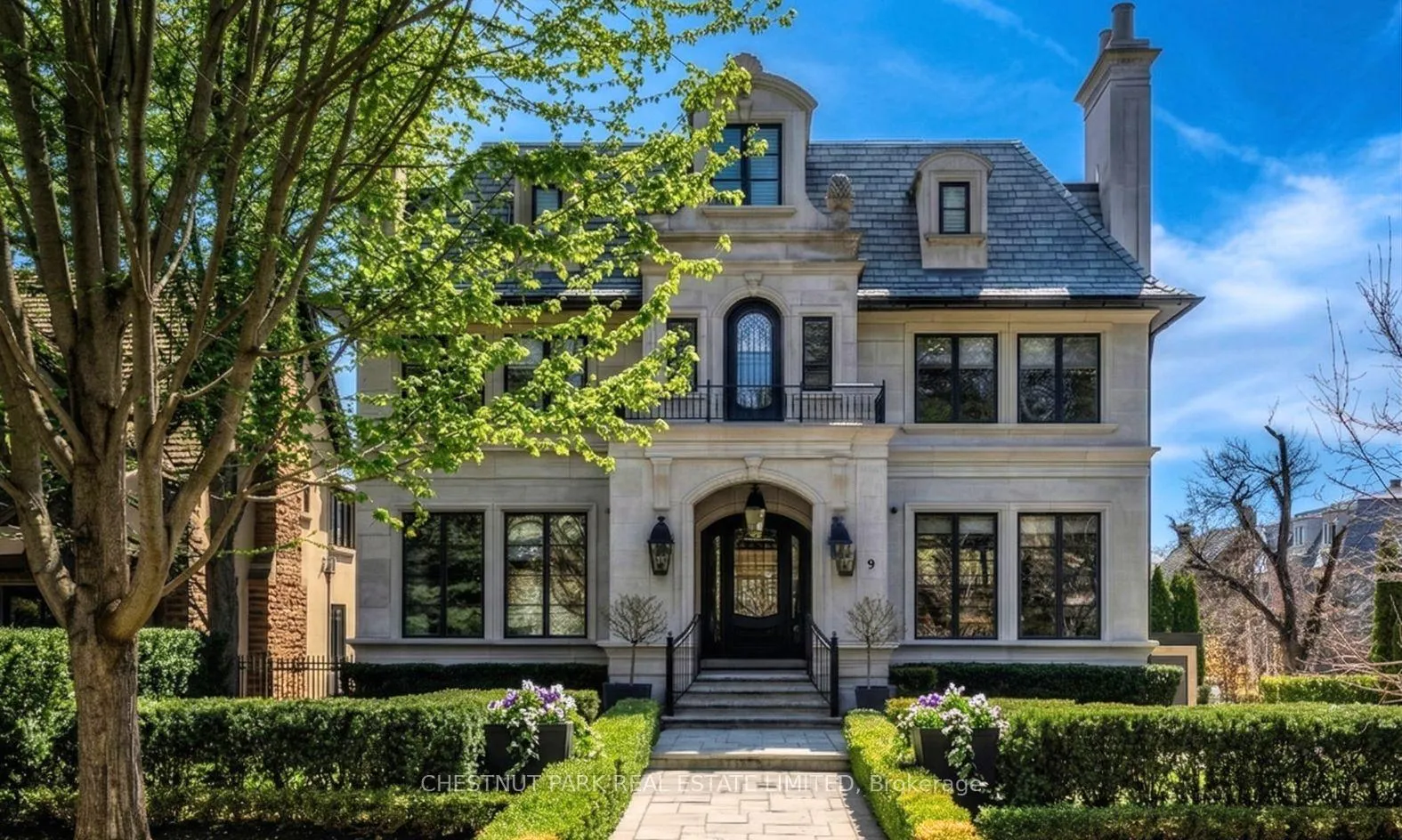 Photo 21 of 9 Dewbourne Avenue, Toronto, Forest Hill South — HOMEH