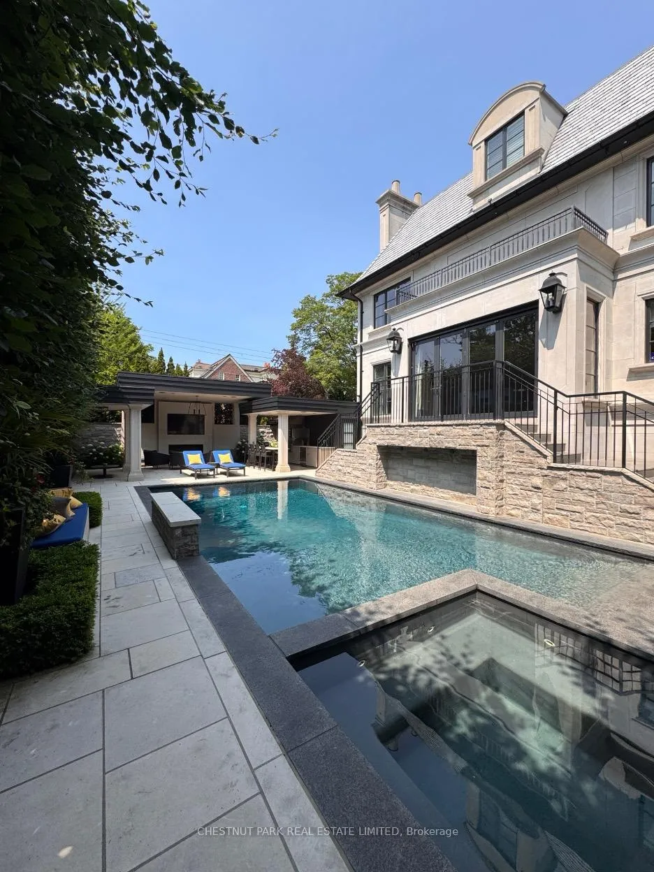 Photo 20 of 9 Dewbourne Avenue, Toronto, Forest Hill South — HOMEH