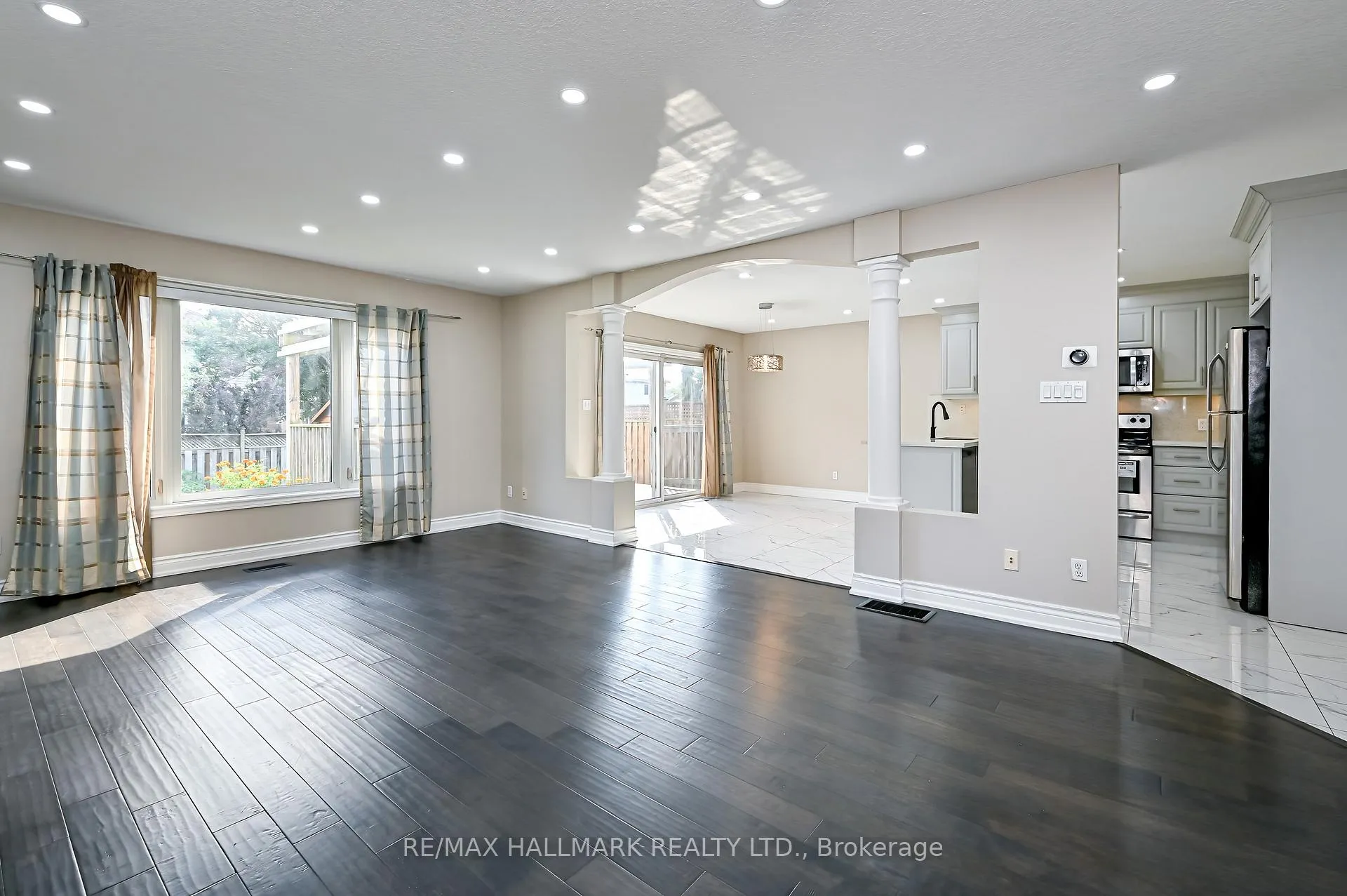 Photo 6 of 103 Winifred Street, Kitchener, Pioneer Tower West — HOMEH