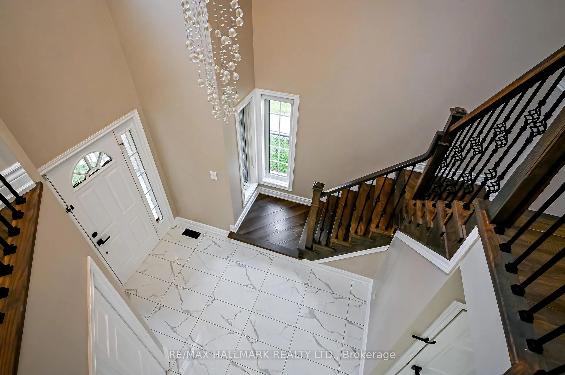 Photo 15 of 103 Winifred Street, Kitchener, Pioneer Tower West — HOMEH