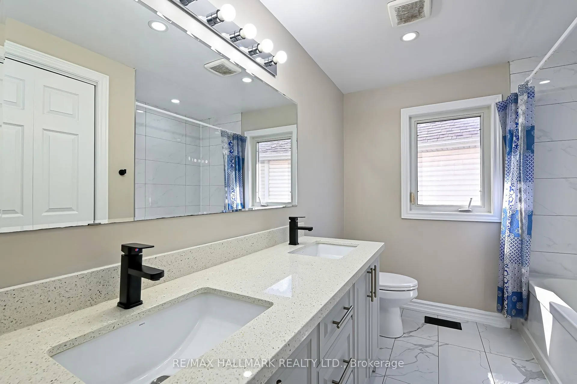 Photo 22 of 103 Winifred Street, Kitchener, Pioneer Tower West — HOMEH