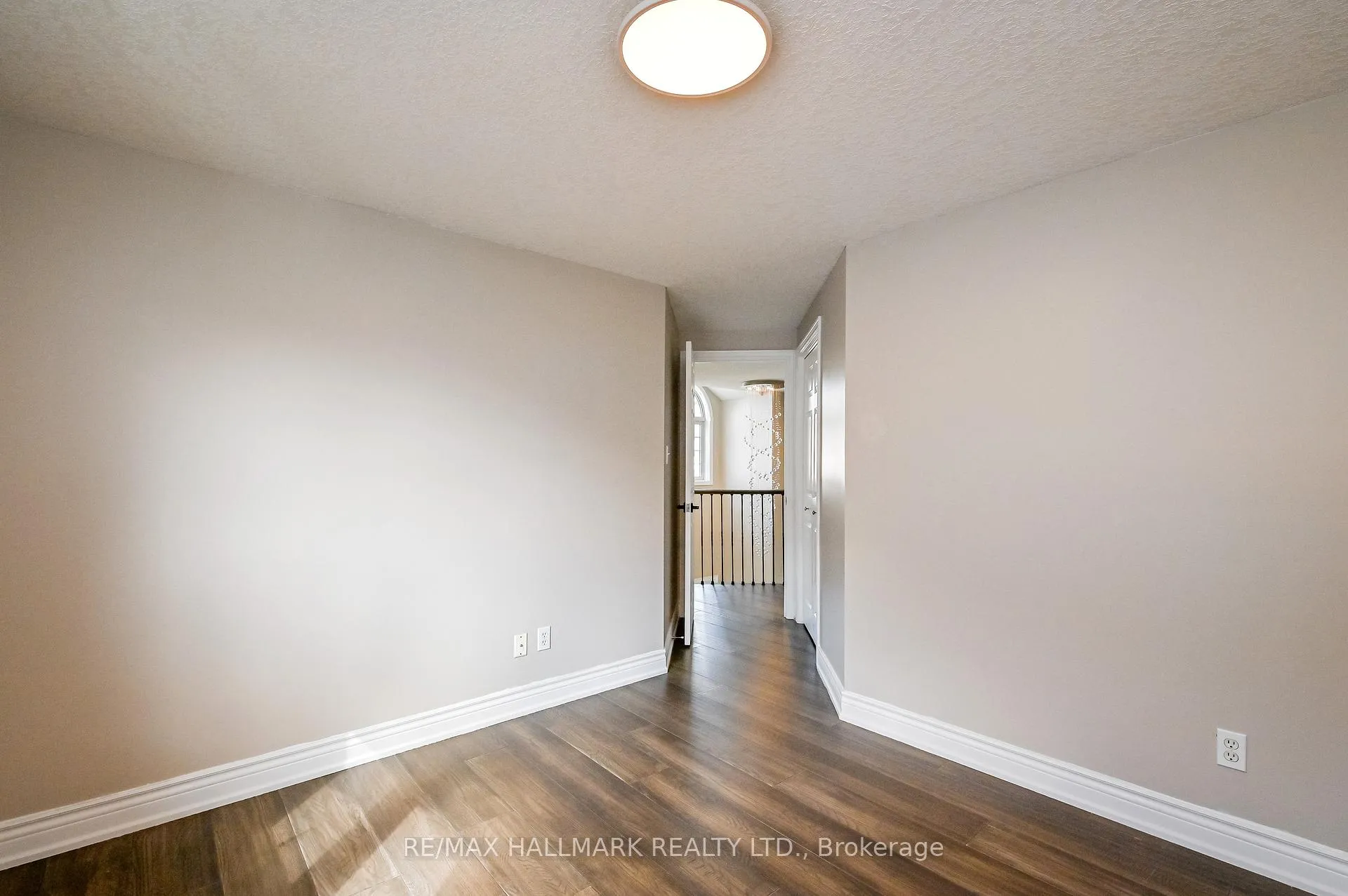Photo 25 of 103 Winifred Street, Kitchener, Pioneer Tower West — HOMEH