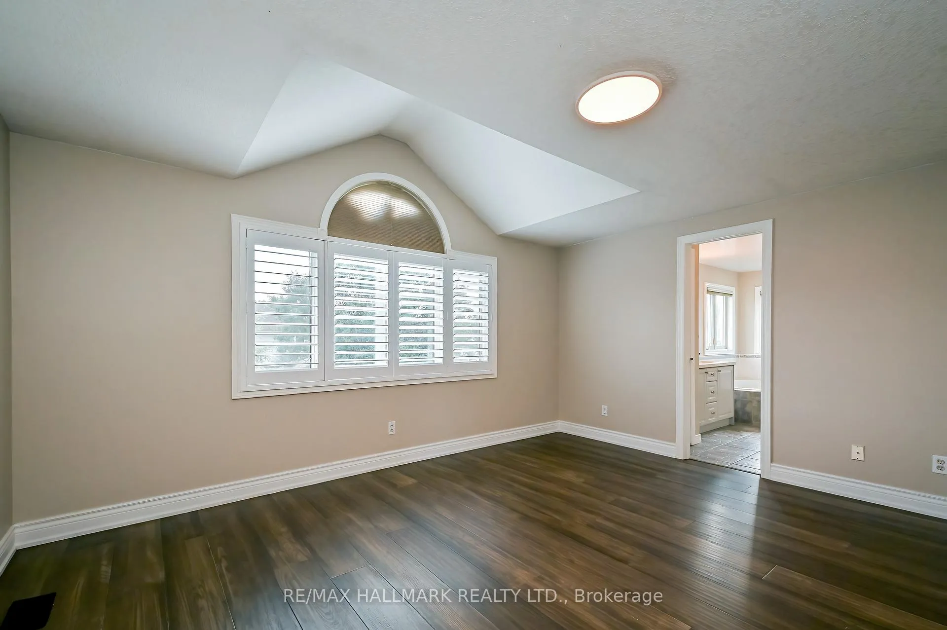 Photo 28 of 103 Winifred Street, Kitchener, Pioneer Tower West — HOMEH