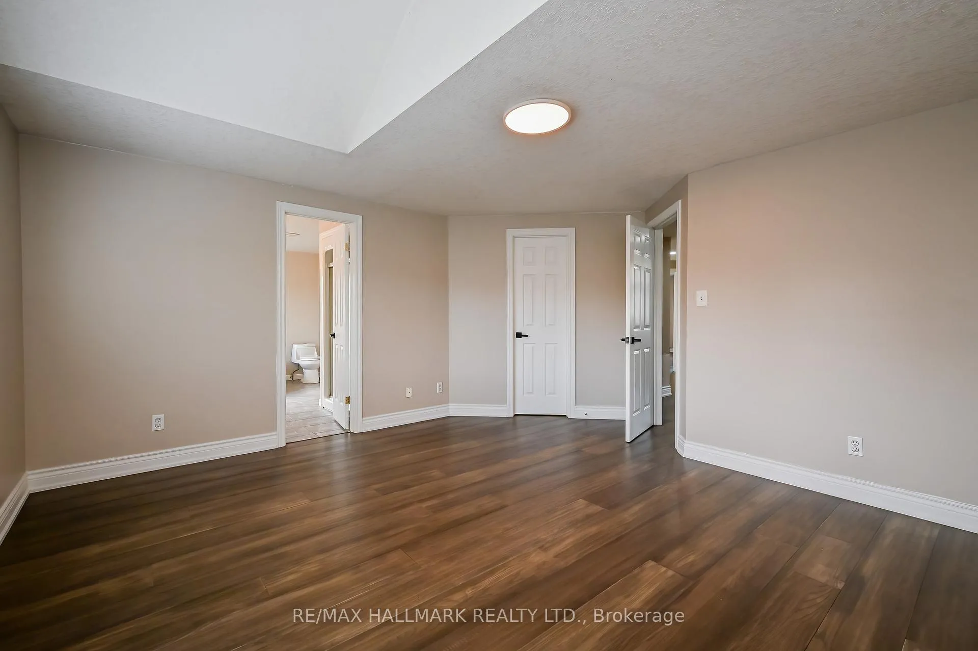 Photo 29 of 103 Winifred Street, Kitchener, Pioneer Tower West — HOMEH