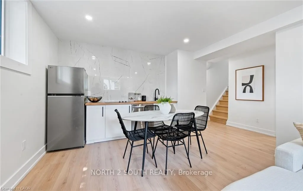 Photo 2 of Unit Bsmt, 105 Lilacside Drive, Hamilton, Thorner — HOMEH