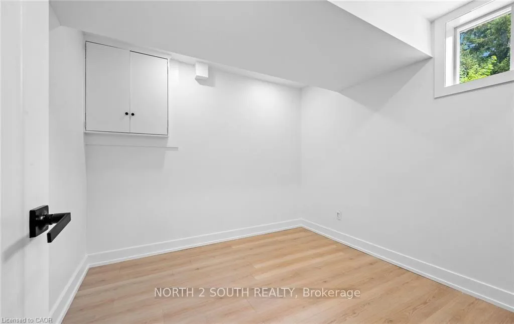 Photo 7 of Unit Bsmt, 105 Lilacside Drive, Hamilton, Thorner — HOMEH