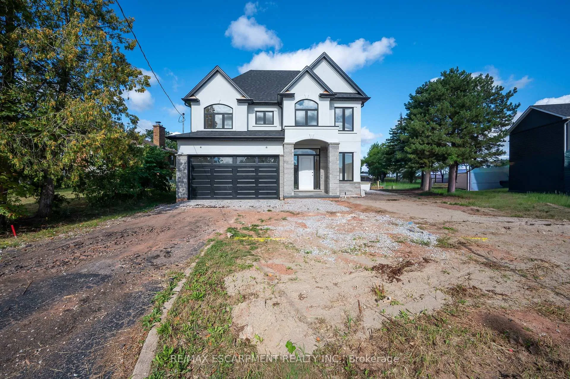Photo 3 of 141 Margaret Avenue, Hamilton, Stoney Creek — HOMEH
