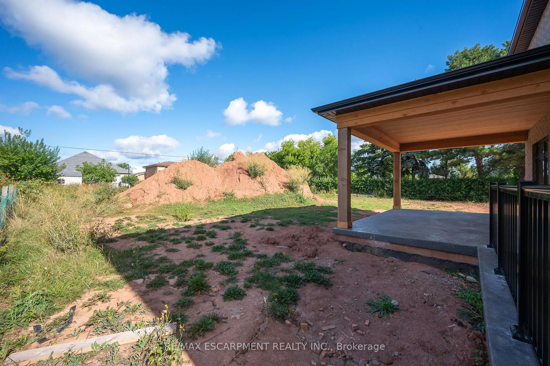 Photo 4 of 141 Margaret Avenue, Hamilton, Stoney Creek — HOMEH