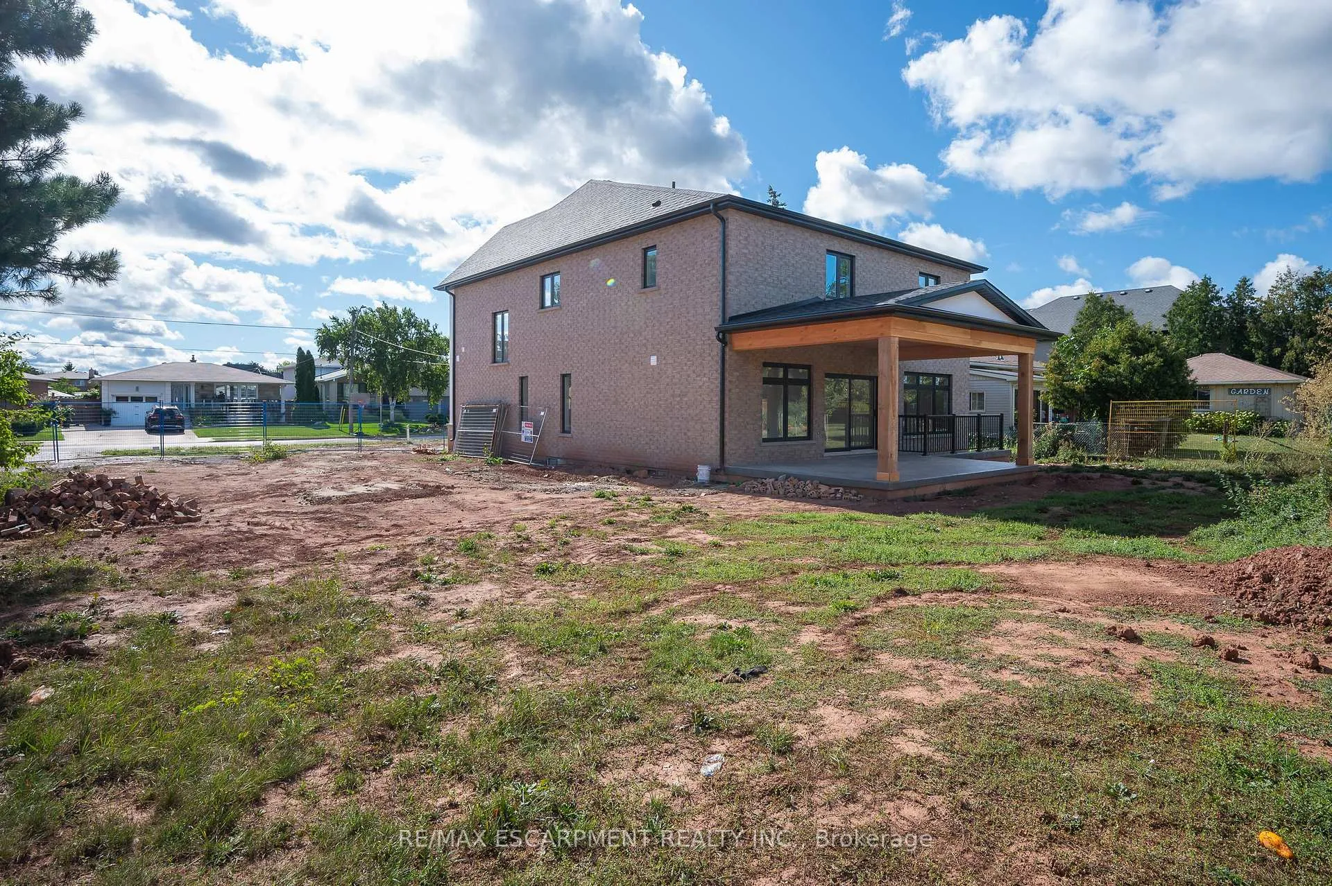 Photo 5 of 141 Margaret Avenue, Hamilton, Stoney Creek — HOMEH