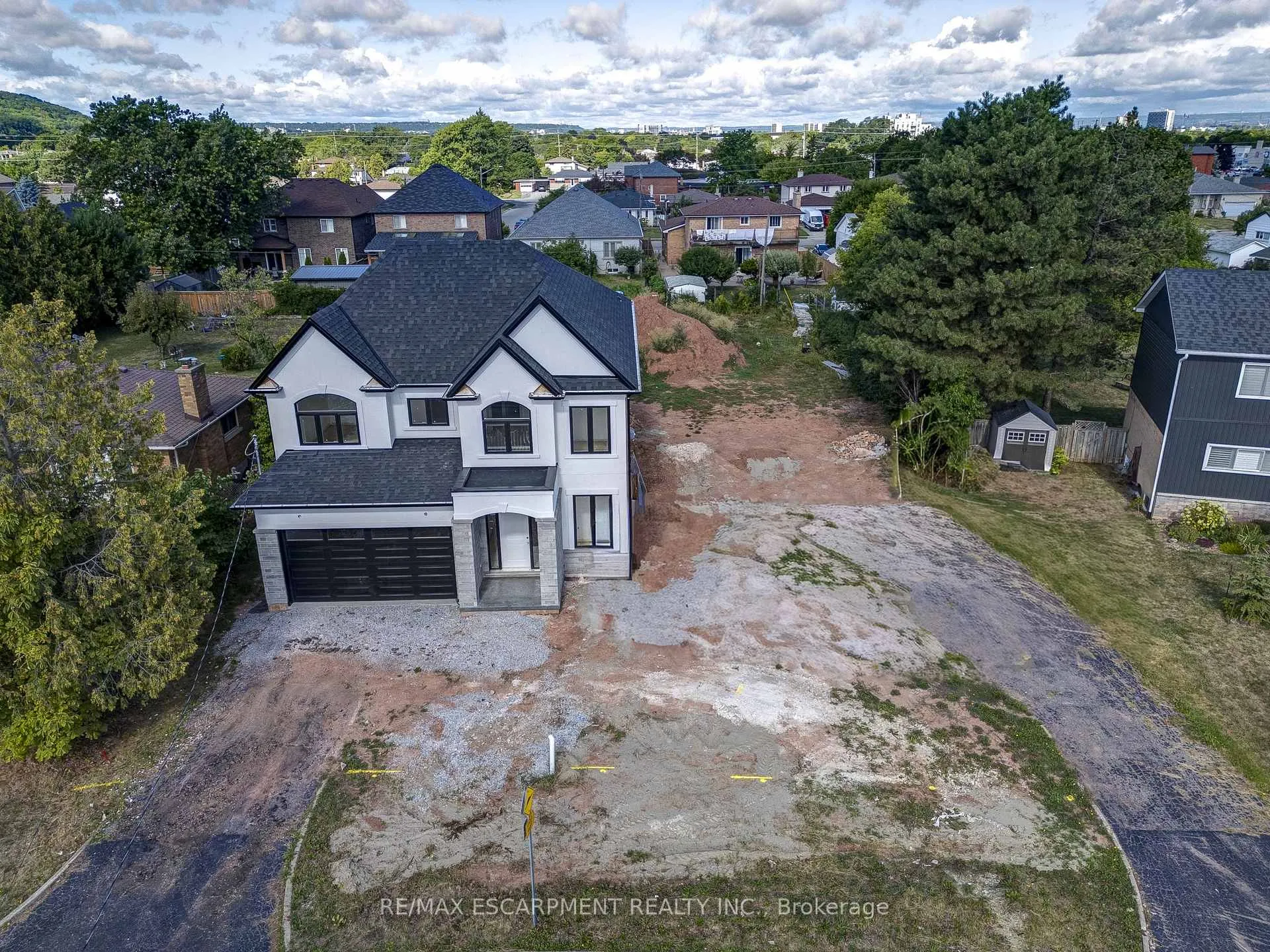 Photo 9 of 141 Margaret Avenue, Hamilton, Stoney Creek — HOMEH