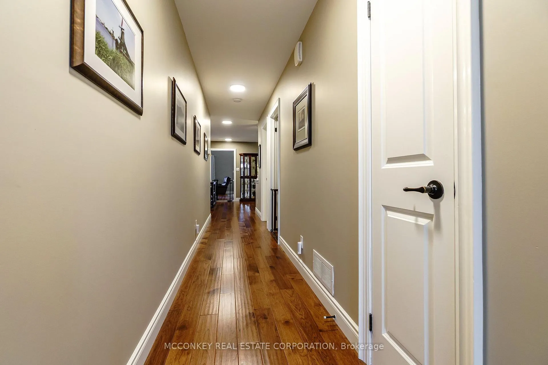 Photo 11 of 458 Raymond Street, Peterborough, Northcrest Ward 5 — HOMEH