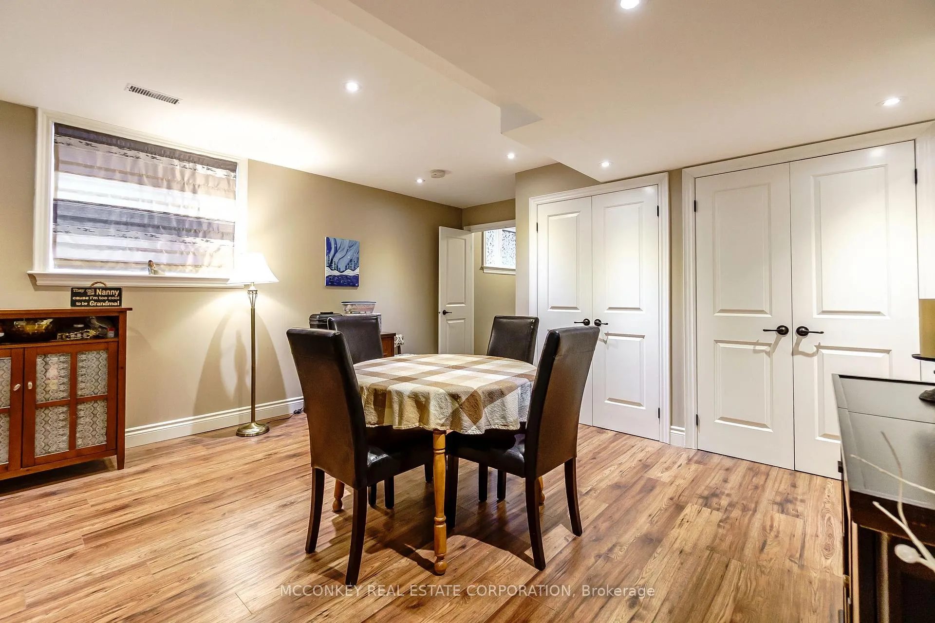 Photo 38 of 458 Raymond Street, Peterborough, Northcrest Ward 5 — HOMEH