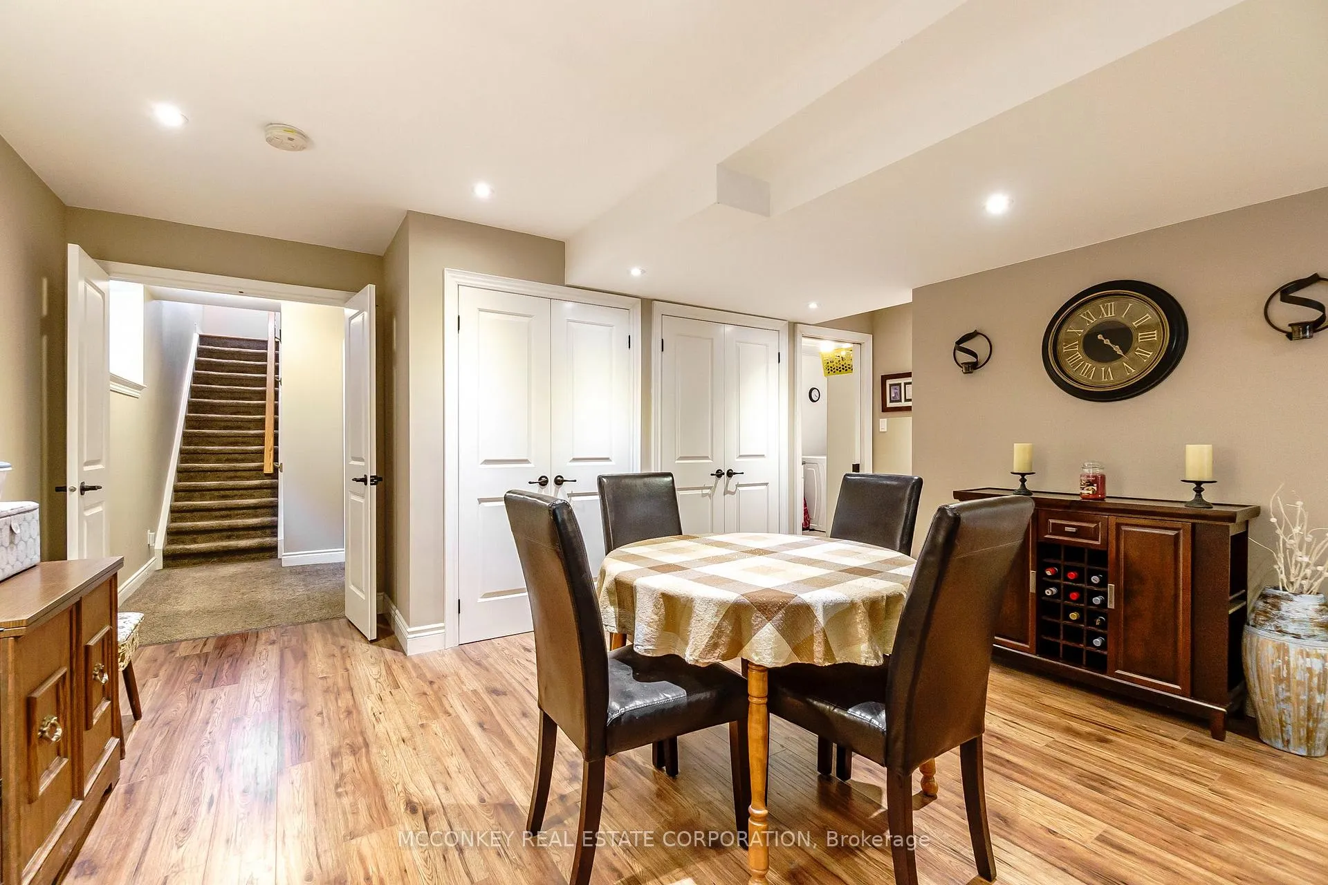 Photo 39 of 458 Raymond Street, Peterborough, Northcrest Ward 5 — HOMEH