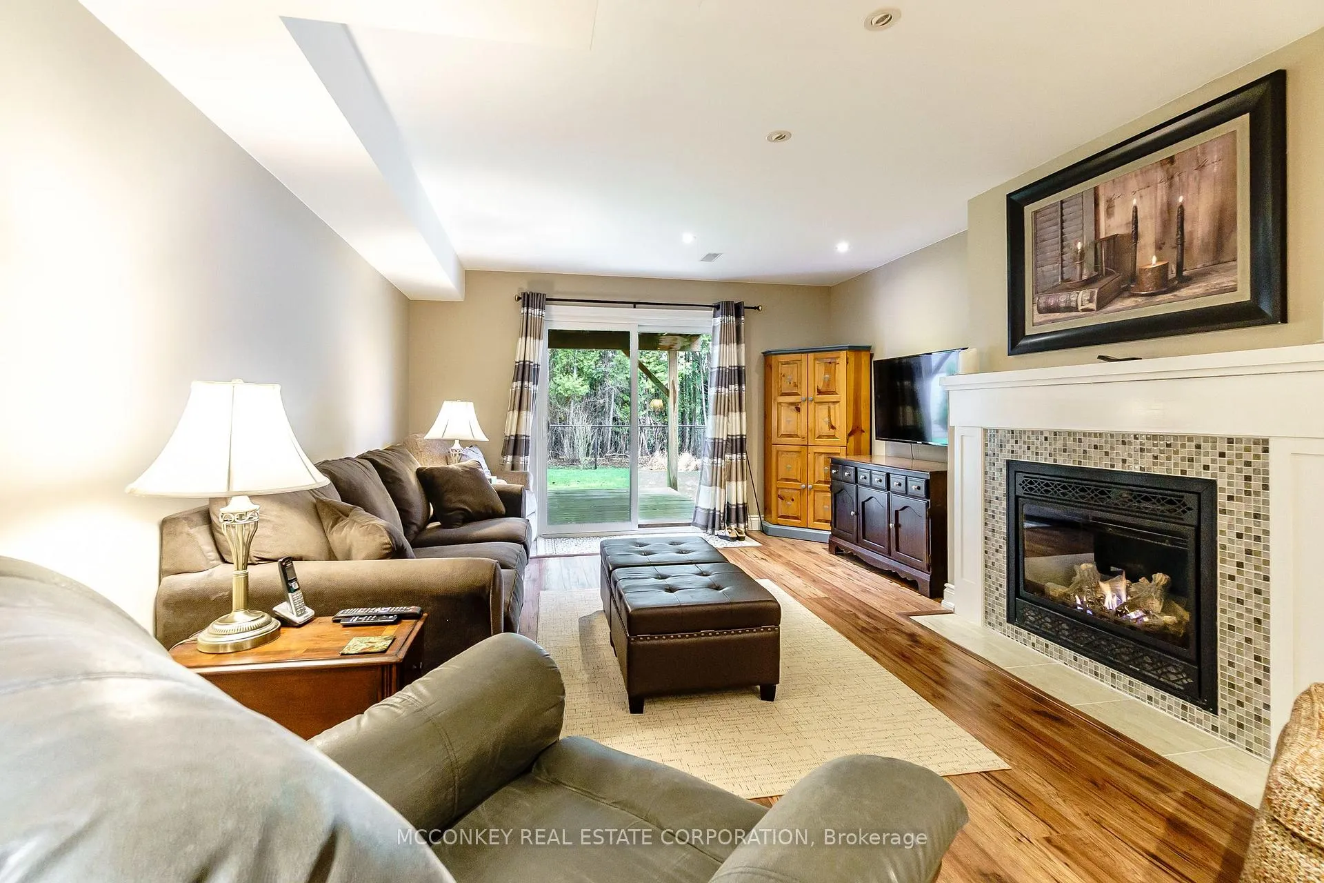 Photo 40 of 458 Raymond Street, Peterborough, Northcrest Ward 5 — HOMEH