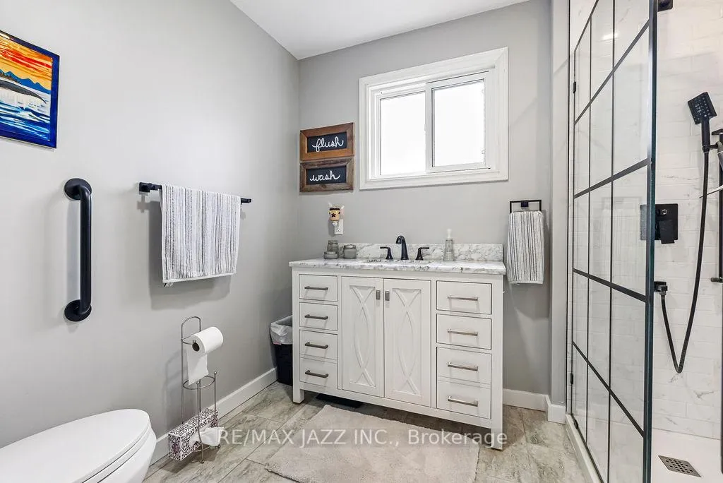 Photo 13 of 29 Grandview Drive, Kawartha Lakes, Ops — HOMEH