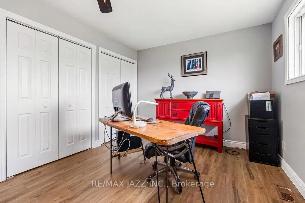 Photo 14 of 29 Grandview Drive, Kawartha Lakes, Ops — HOMEH