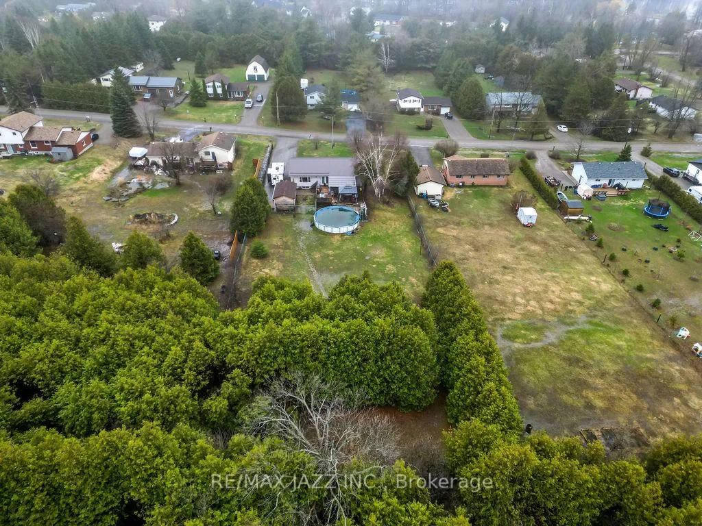 Photo 35 of 29 Grandview Drive, Kawartha Lakes, Ops — HOMEH