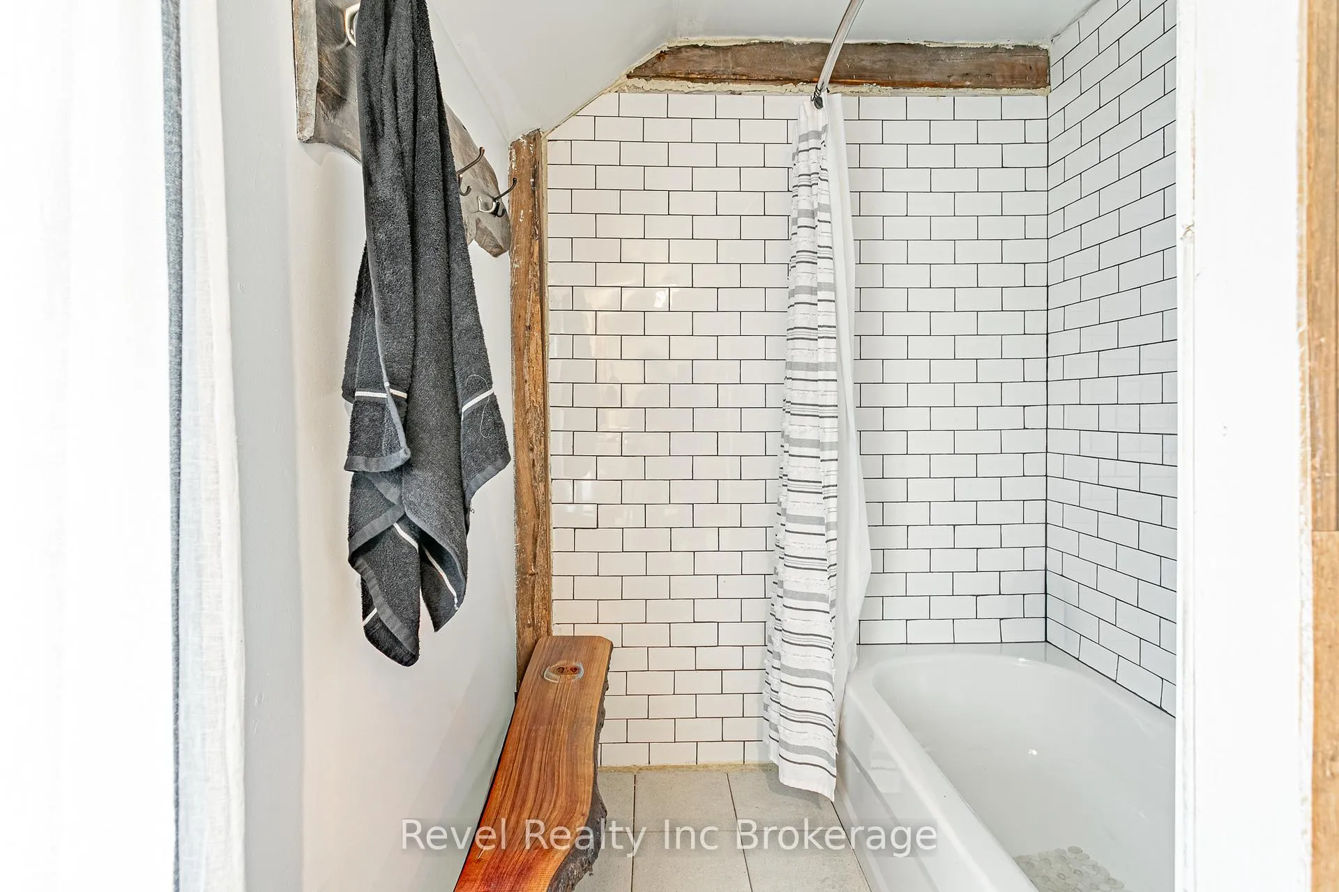 Photo 36 of 754988 County Road 55, Norwich, Eastwood — HOMEH