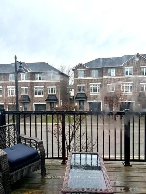 Photo 2 of 466 Meadowglade Road, Clarington, Courtice — HOMEH