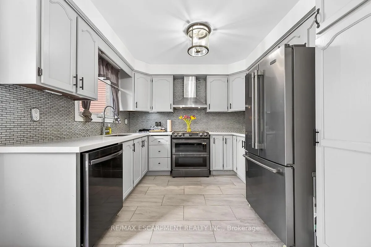 Photo 6 of 56 Hummingbird Lane, Hamilton, Bruleville — HOMEH