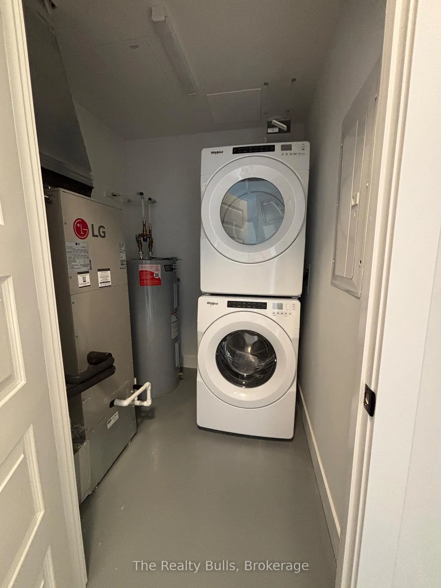 Photo 7 of Unit 509, 1100 Lackner Place E, Kitchener — HOMEH