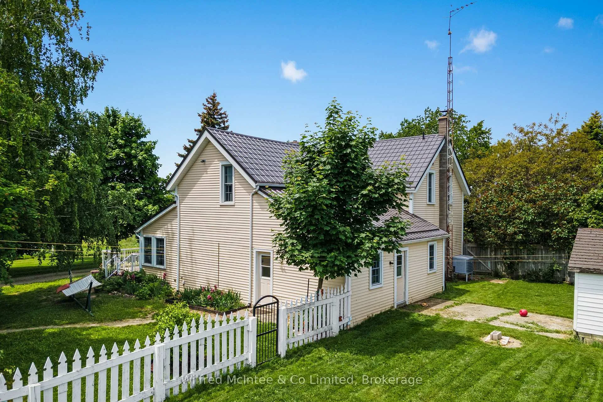 Photo 4 of 952 Bruce Road 23, Kincardine — HOMEH