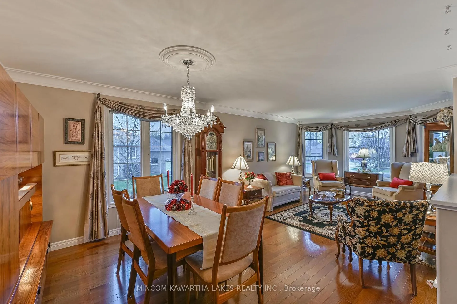 Photo 5 of 218 Lorne Court, Selwyn — HOMEH
