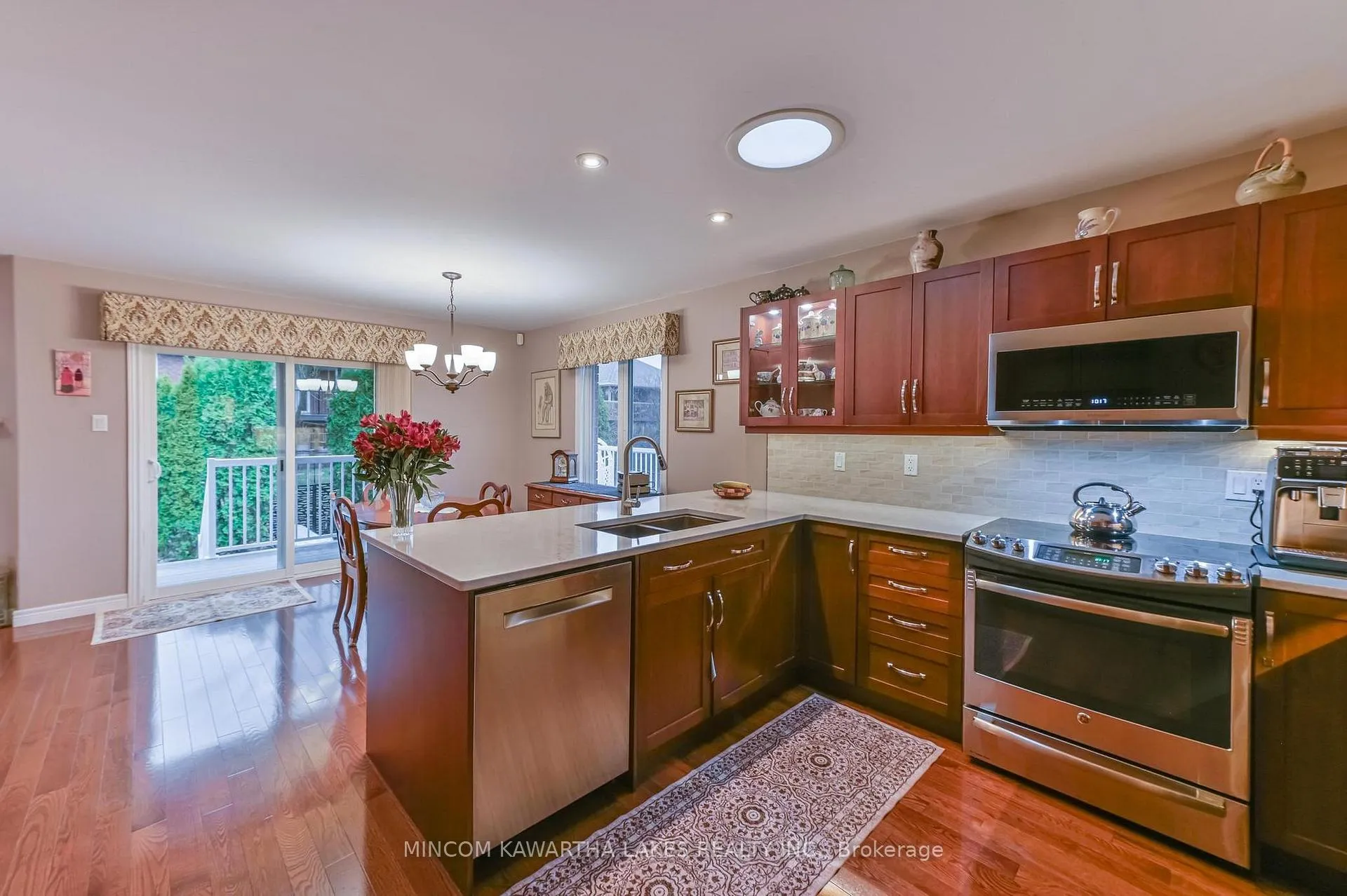 Photo 10 of 218 Lorne Court, Selwyn — HOMEH