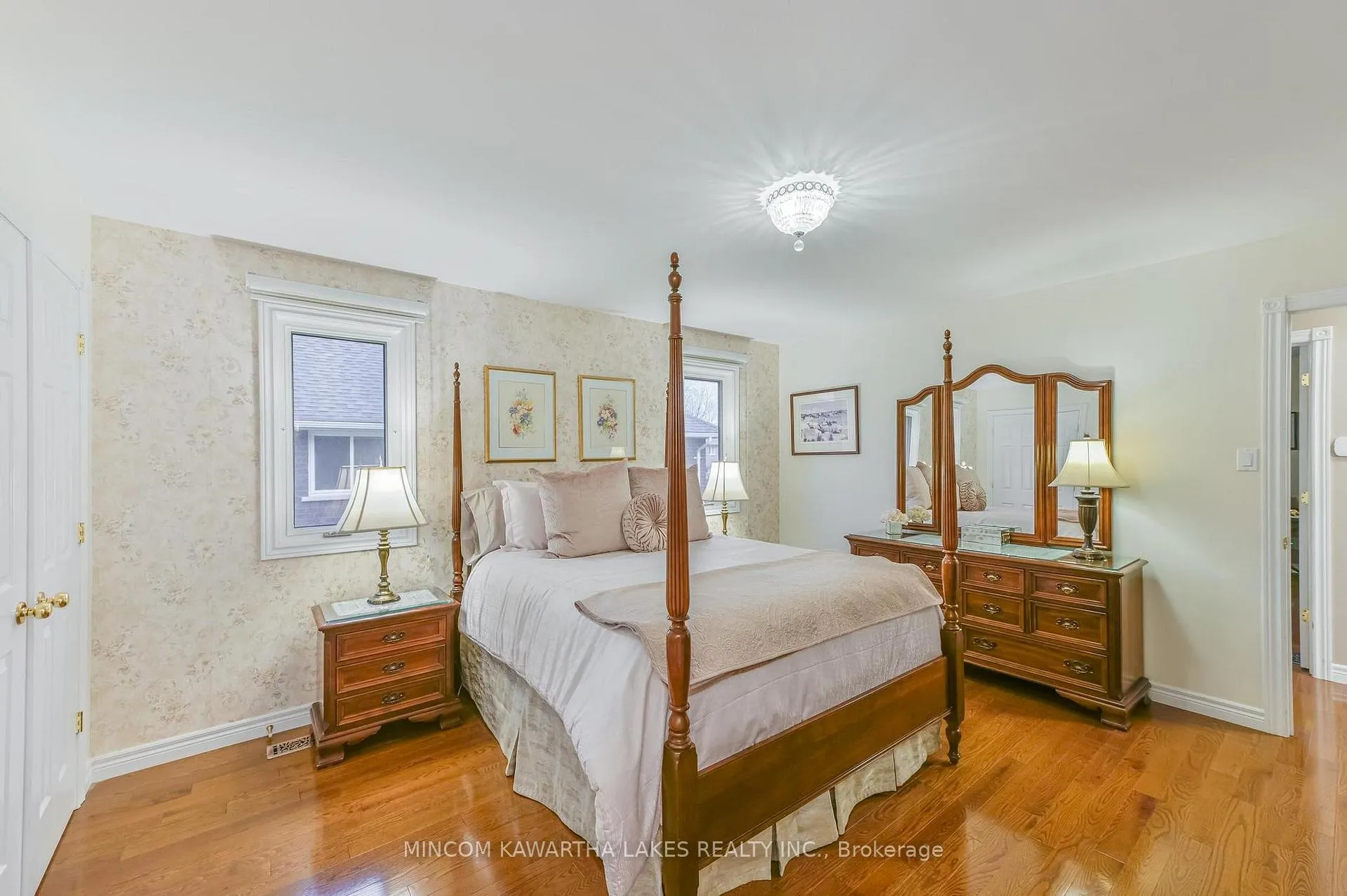 Photo 24 of 218 Lorne Court, Selwyn — HOMEH