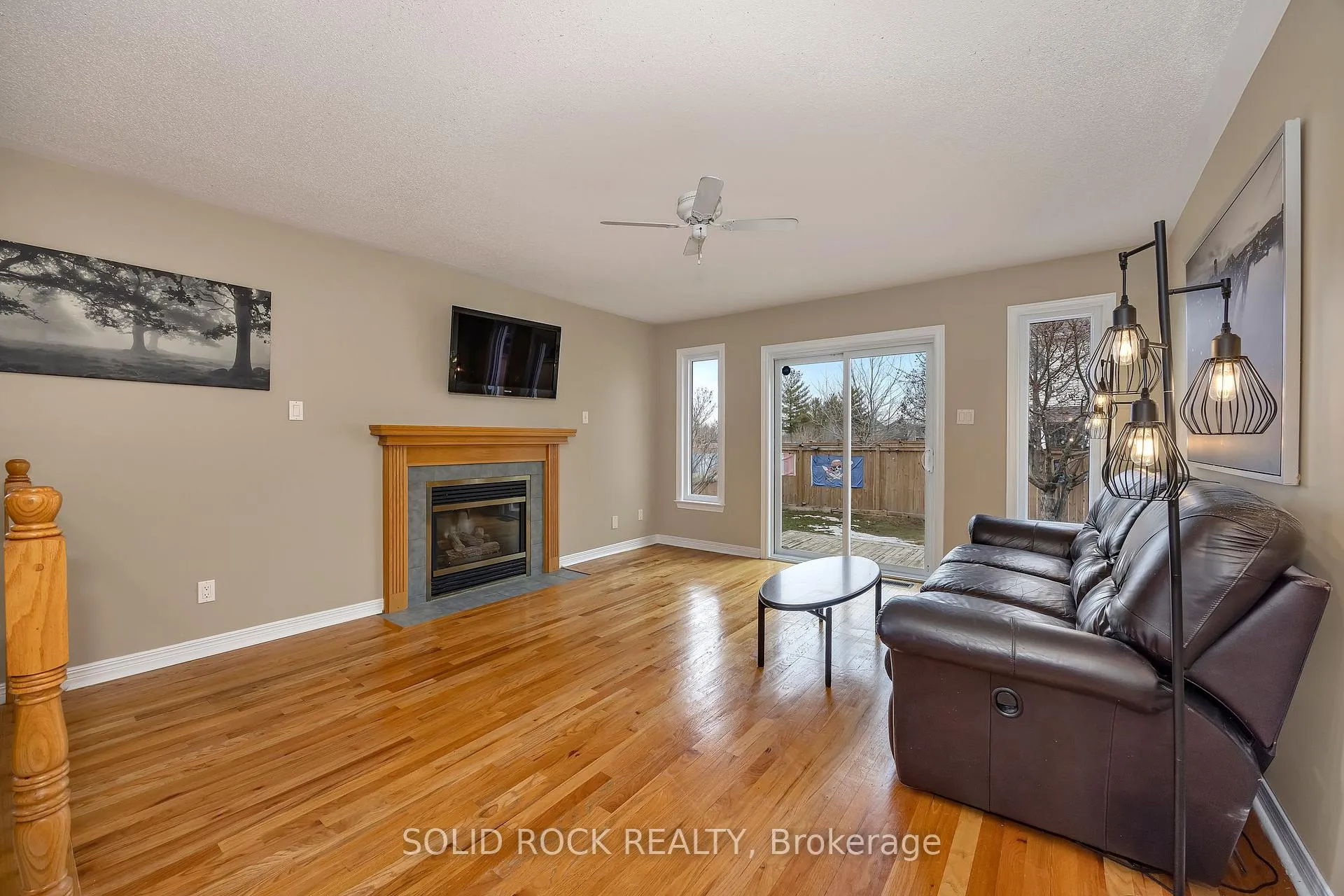 Photo 7 of 2 Newborough Crescent, Ottawa, Barrhaven East — HOMEH