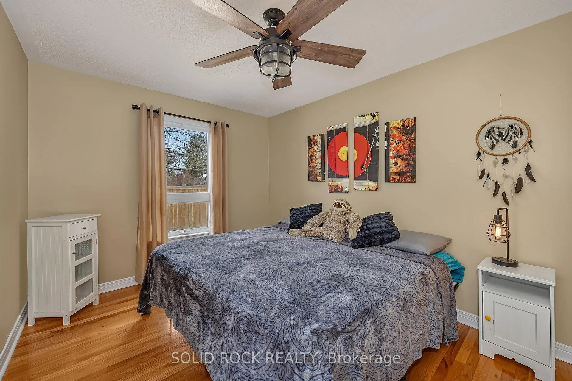 Photo 12 of 2 Newborough Crescent, Ottawa, Barrhaven East — HOMEH