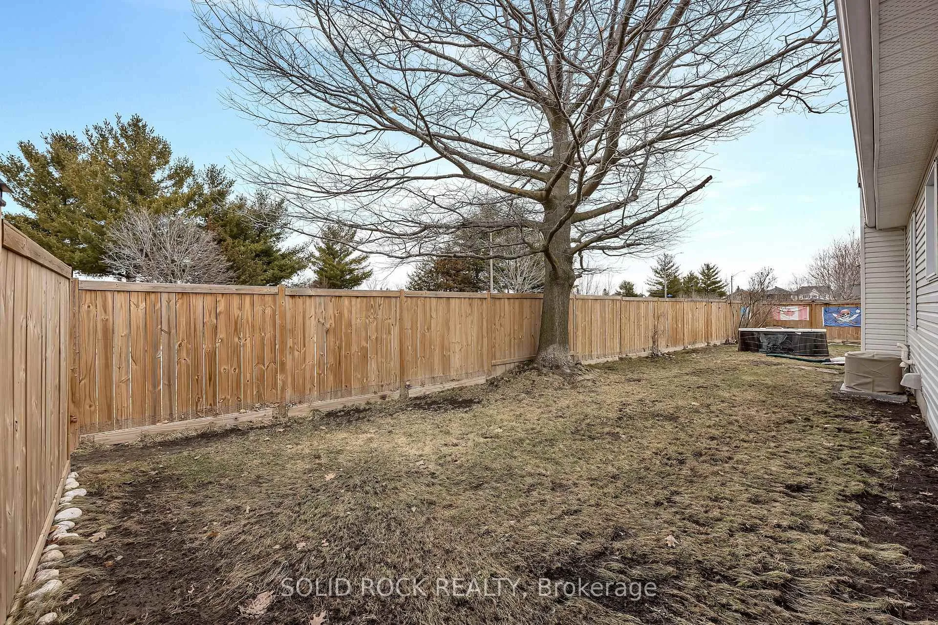 Photo 26 of 2 Newborough Crescent, Ottawa, Barrhaven East — HOMEH