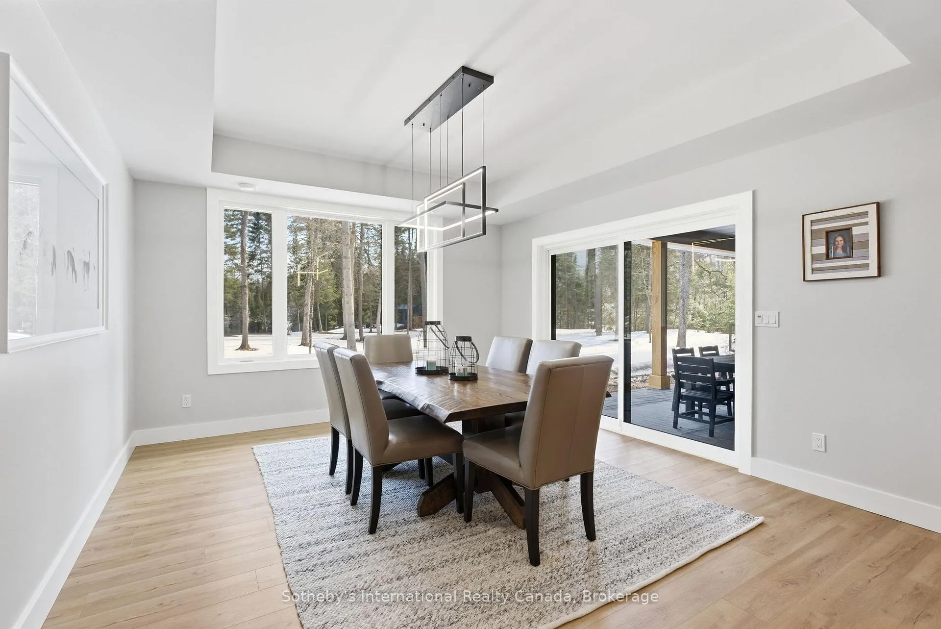 Photo 12 of 26 Mcgregor Way, Bracebridge, Macaulay — HOMEH
