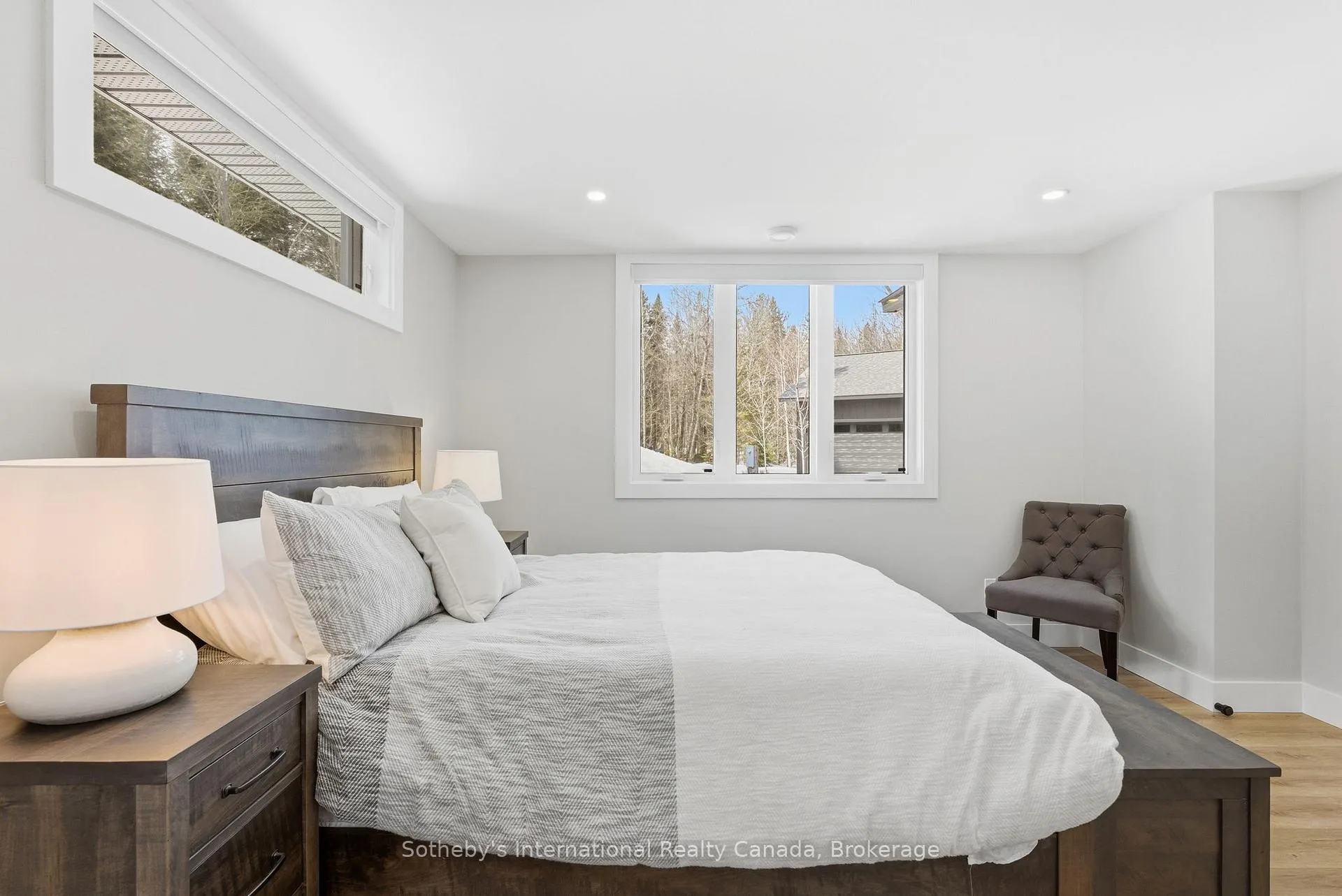 Photo 28 of 26 Mcgregor Way, Bracebridge, Macaulay — HOMEH