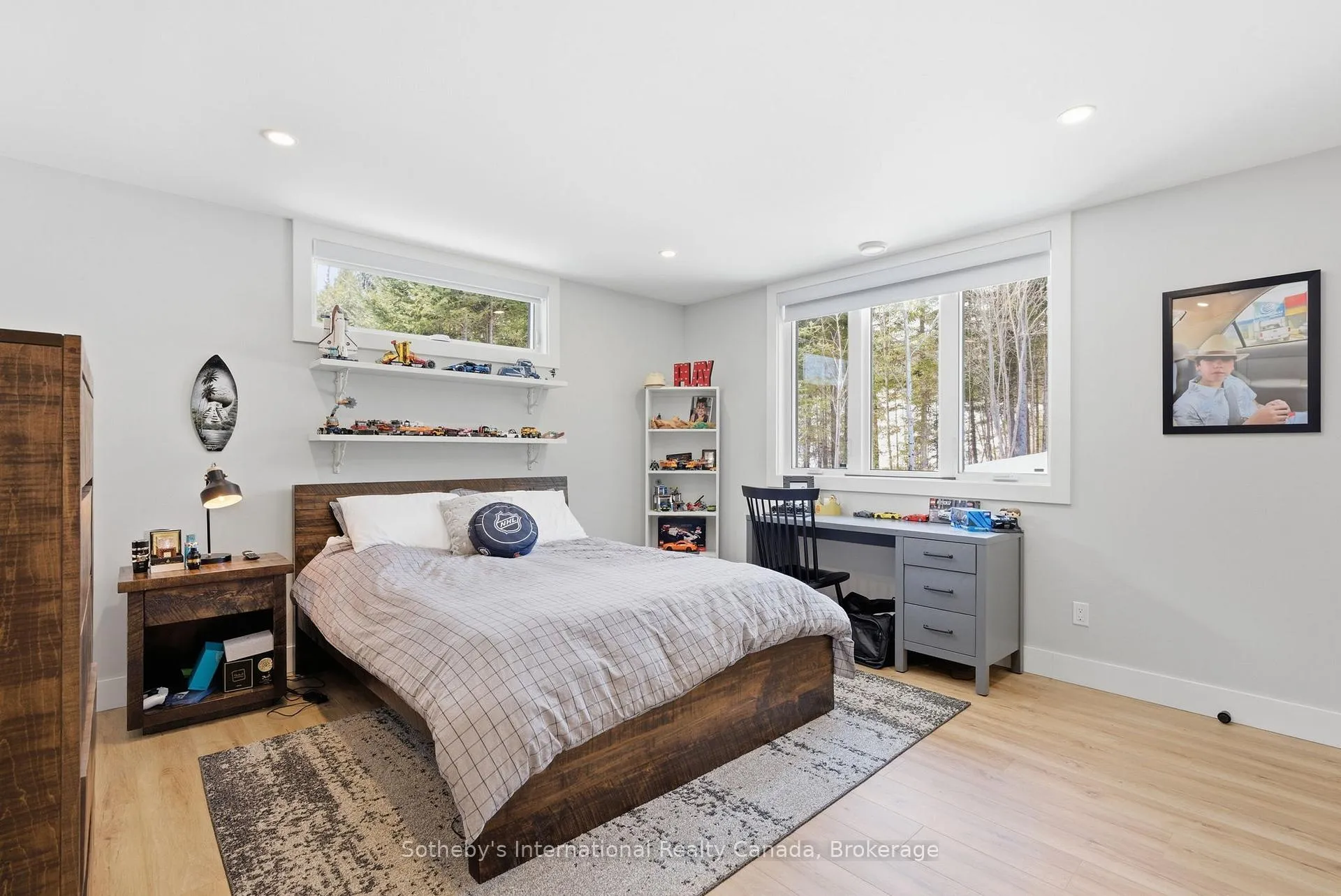 Photo 30 of 26 Mcgregor Way, Bracebridge, Macaulay — HOMEH