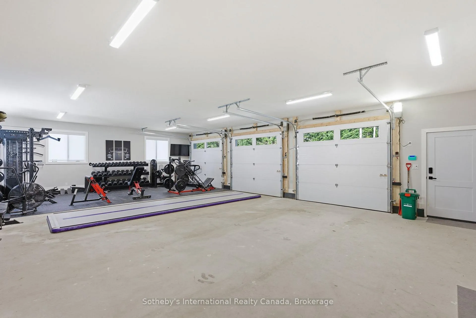 Photo 38 of 26 Mcgregor Way, Bracebridge, Macaulay — HOMEH