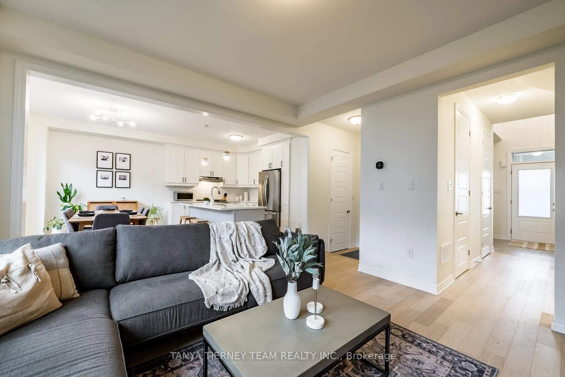 Photo 10 of 24 Lockyer Drive, Whitby, Lynde Creek — HOMEH