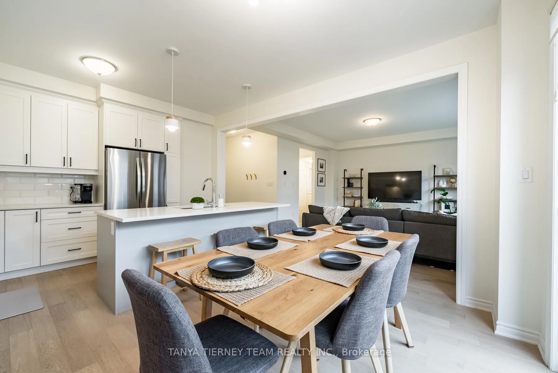 Photo 13 of 24 Lockyer Drive, Whitby, Lynde Creek — HOMEH
