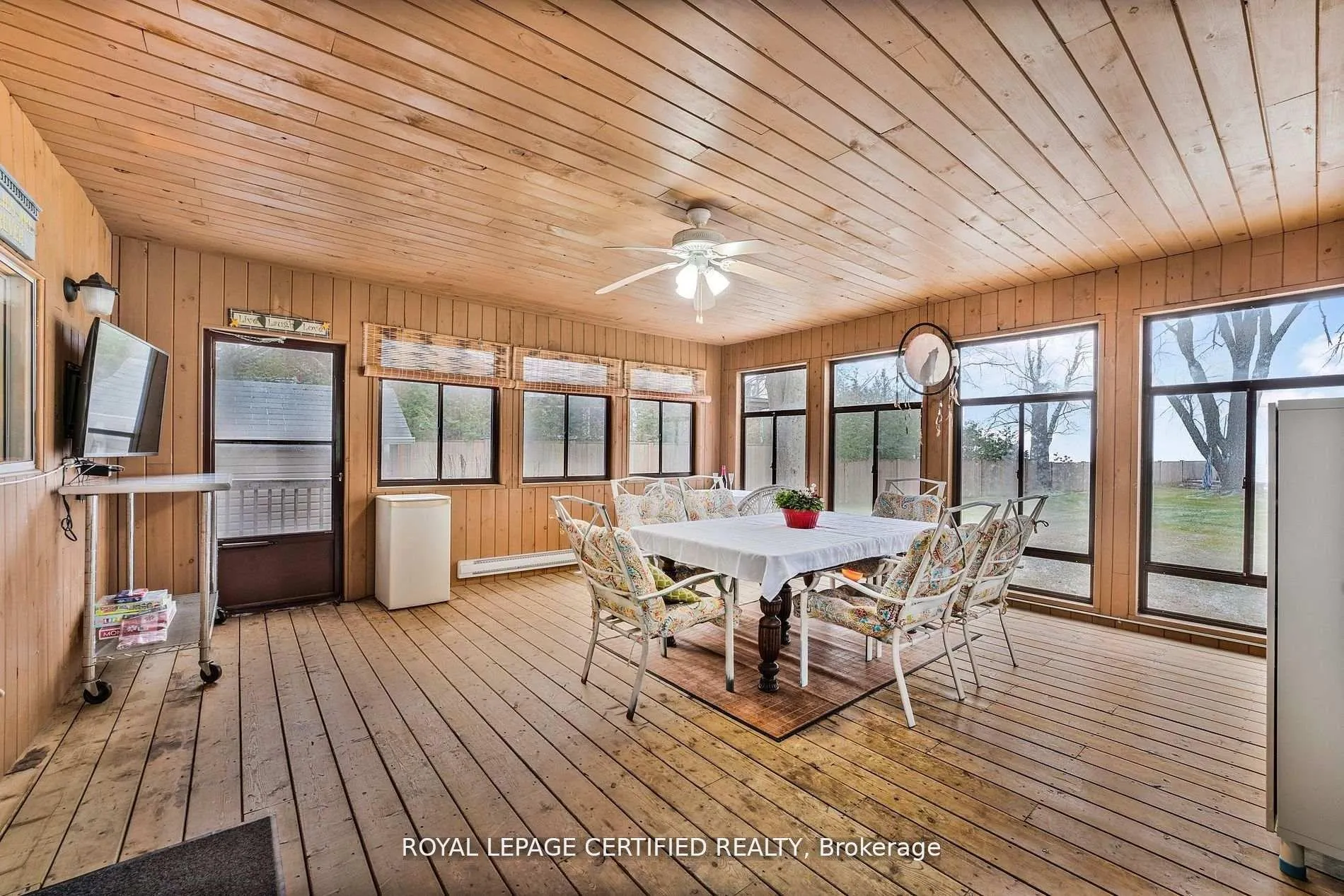 Photo 18 of 598 Duclos Point Road, Georgina, Virginia — HOMEH