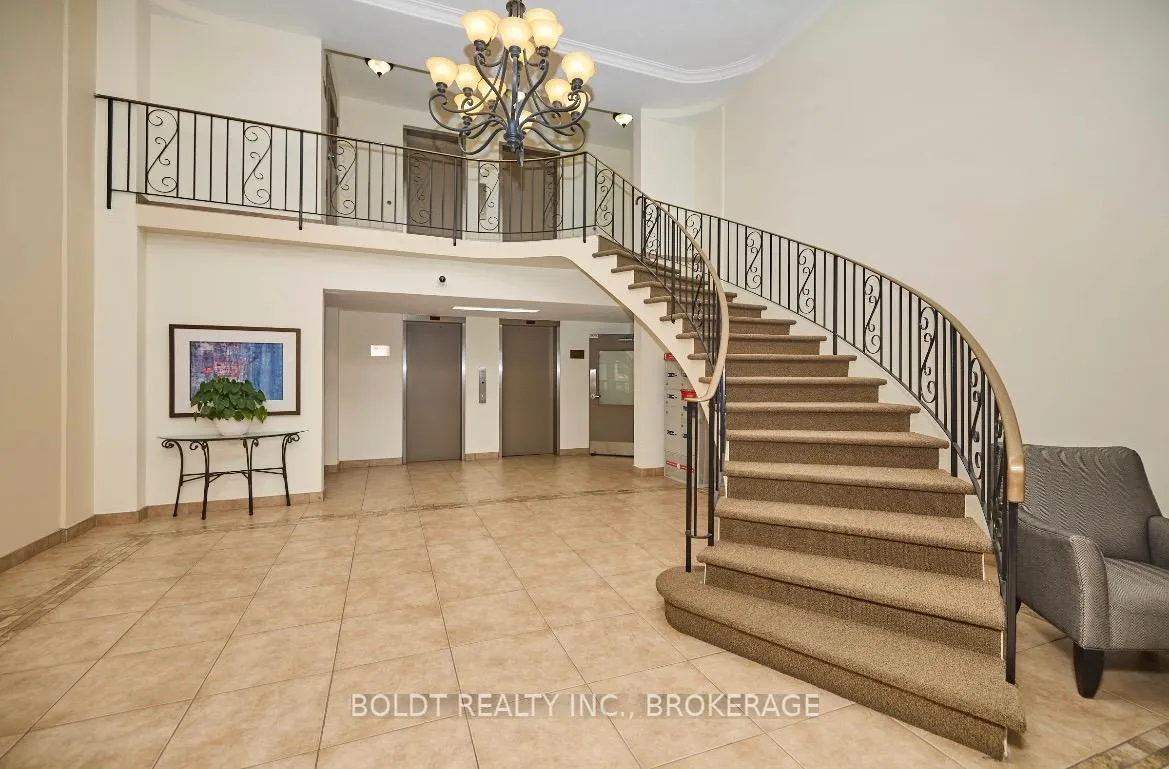Photo 6 of Unit 409, 365 Geneva Street, St. Catharines, Fairview — HOMEH