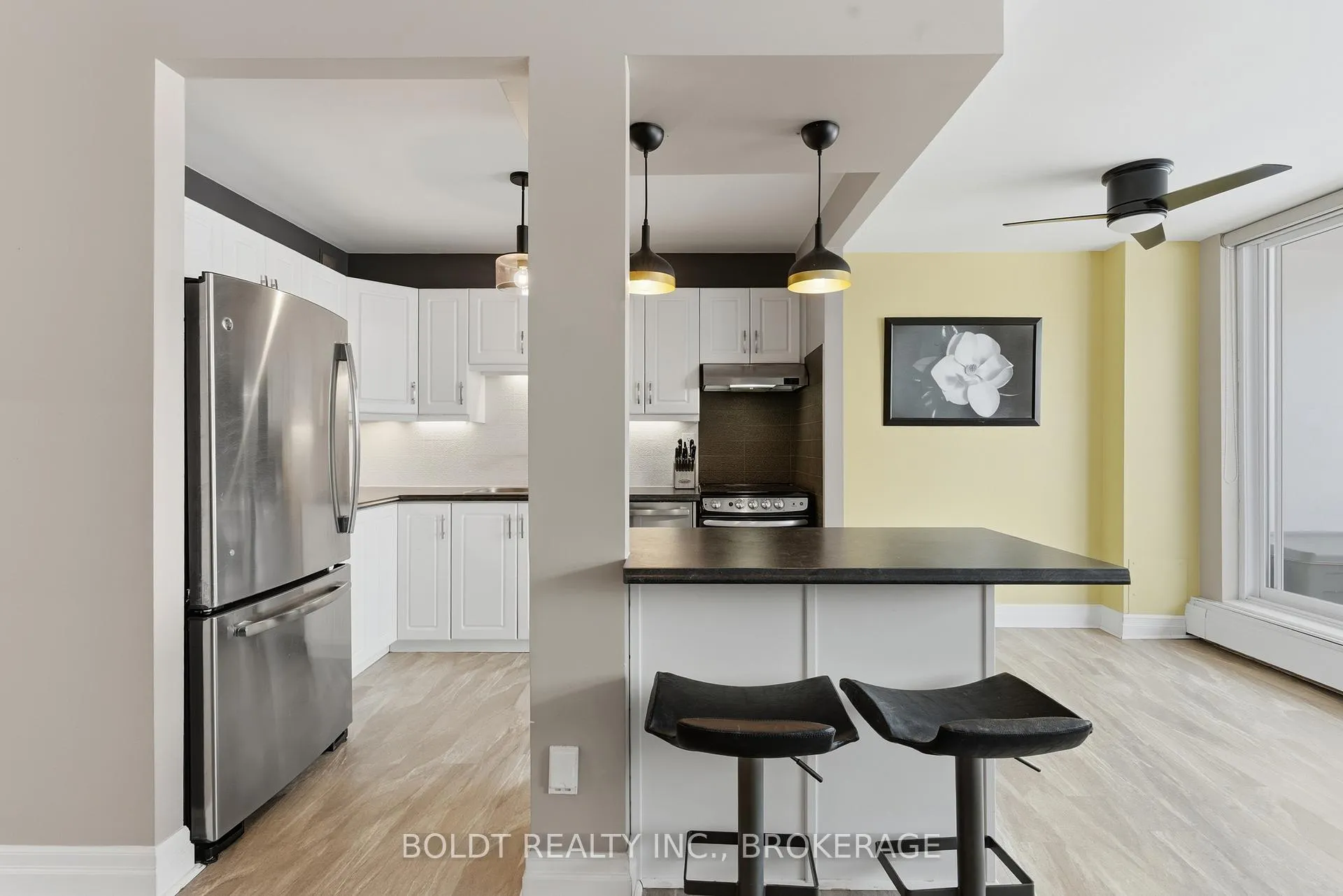Photo 19 of Unit 409, 365 Geneva Street, St. Catharines, Fairview — HOMEH