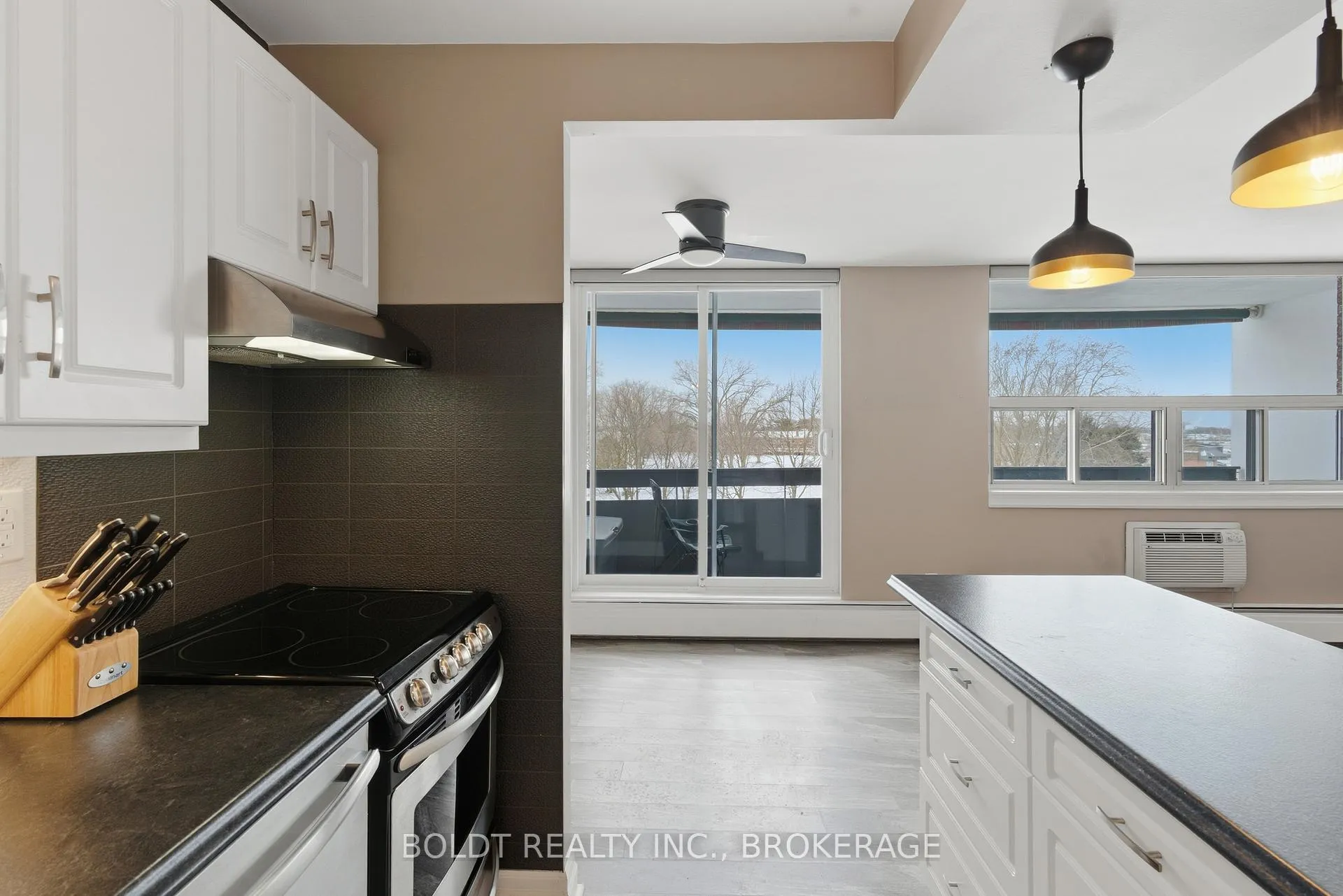 Photo 23 of Unit 409, 365 Geneva Street, St. Catharines, Fairview — HOMEH