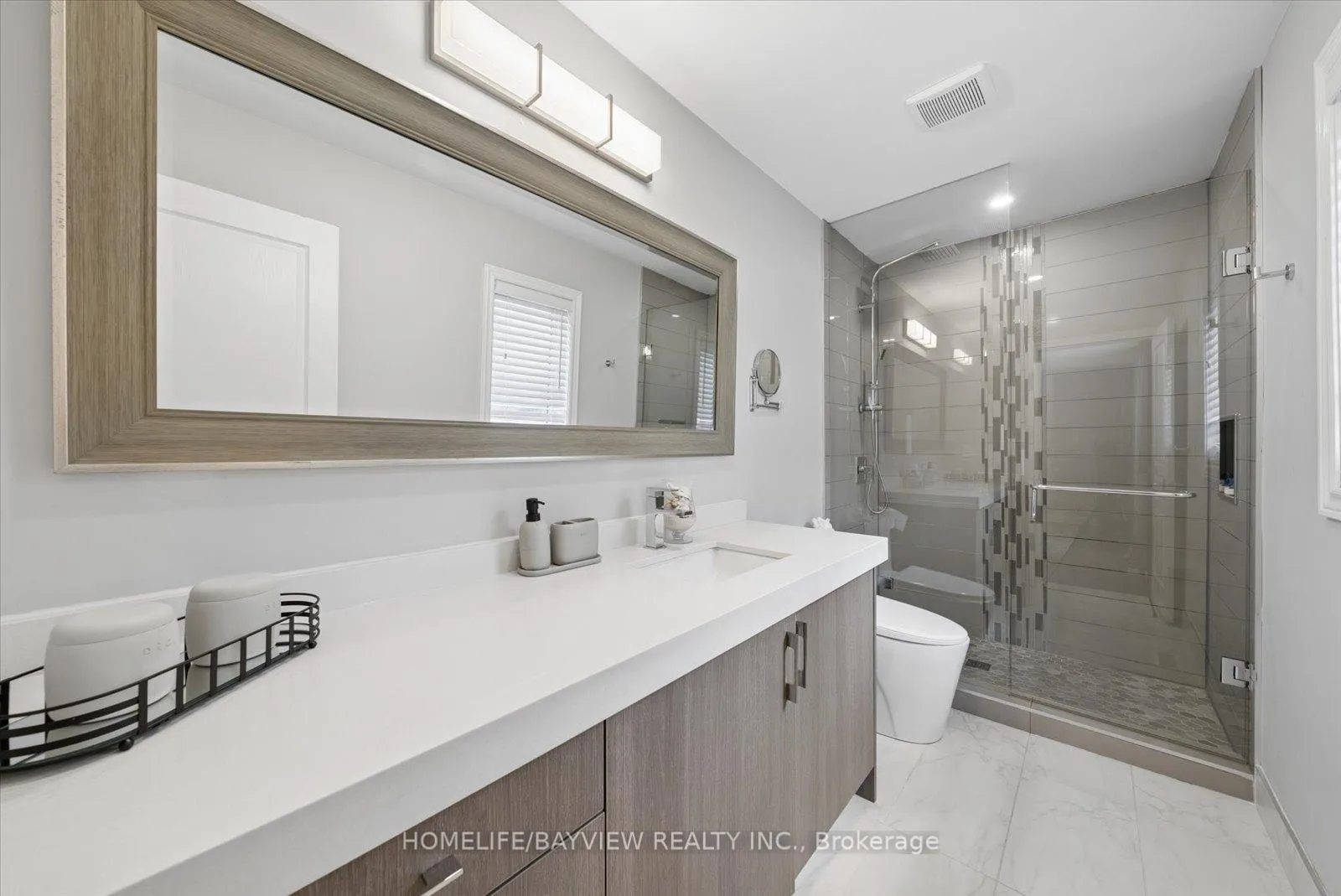 Photo 35 of 15 Maple Forest Drive, Vaughan, Rural Vaughan — HOMEH