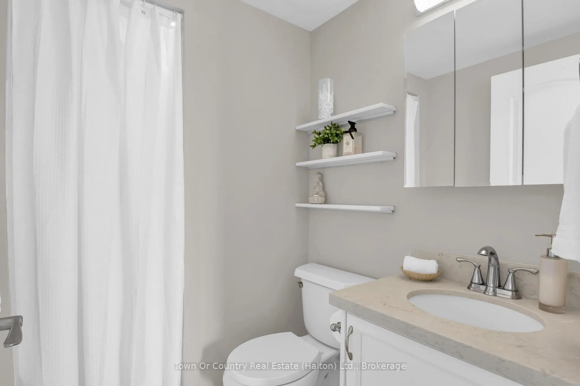 Photo 18 of Unit 509, 100 Millside Drive, Milton, Old Milton — HOMEH