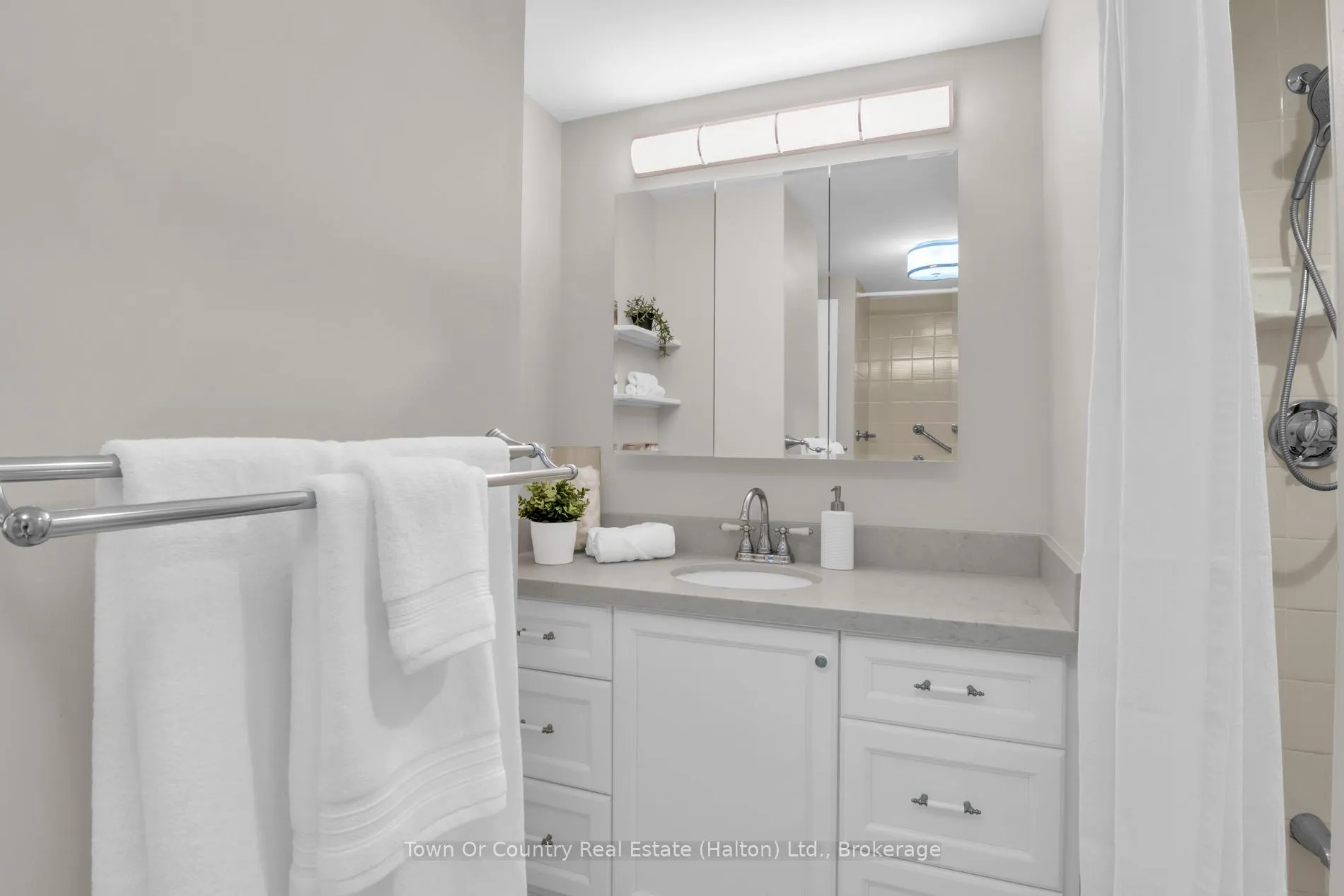 Photo 26 of Unit 509, 100 Millside Drive, Milton, Old Milton — HOMEH