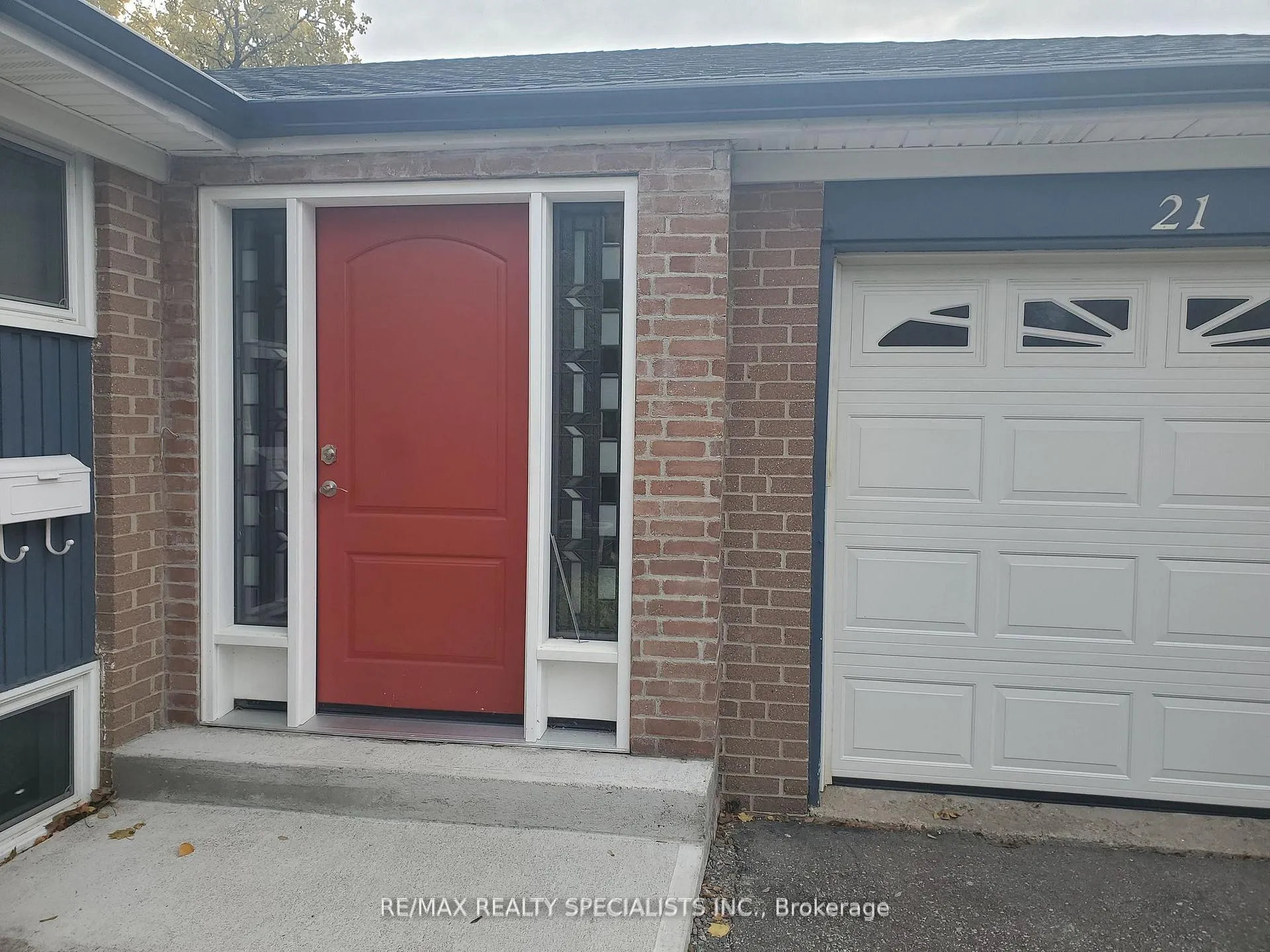Photo 1 of Unit Upper, 21 Burgby Avenue, Brampton, Northwood Park — HOMEH