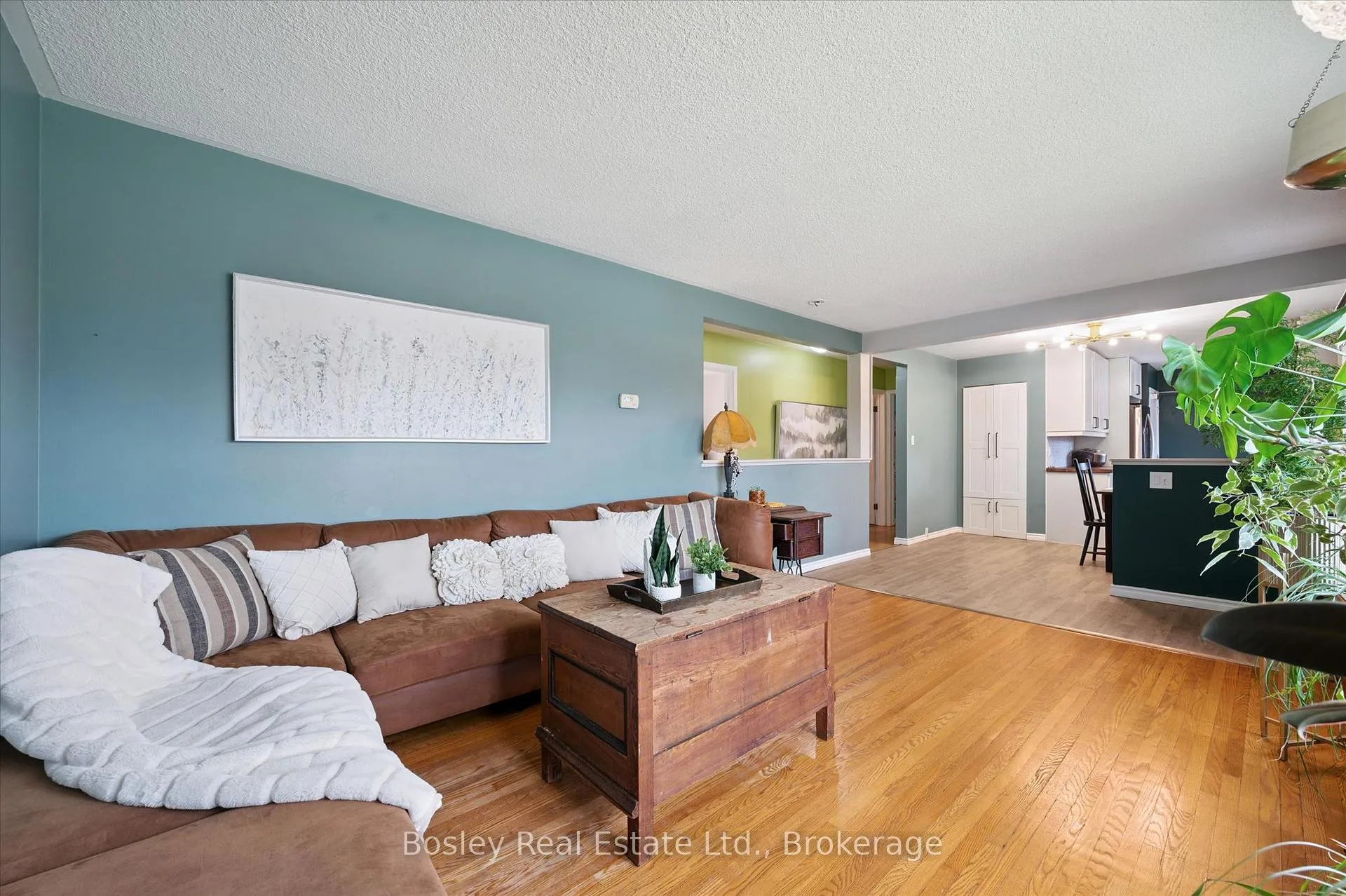 Photo 9 of 22 Delaware Avenue, Guelph, Victoria North — HOMEH