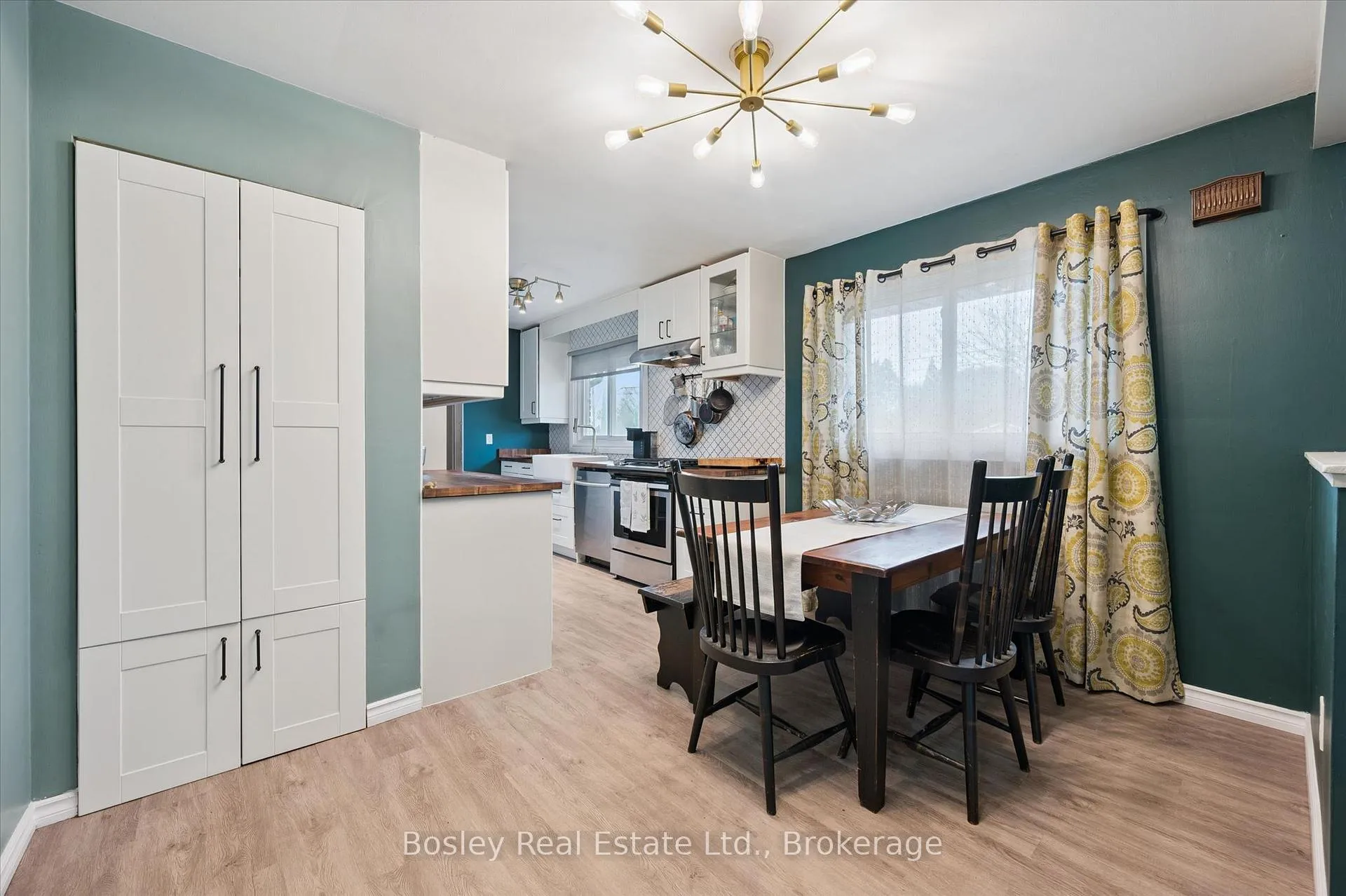 Photo 11 of 22 Delaware Avenue, Guelph, Victoria North — HOMEH